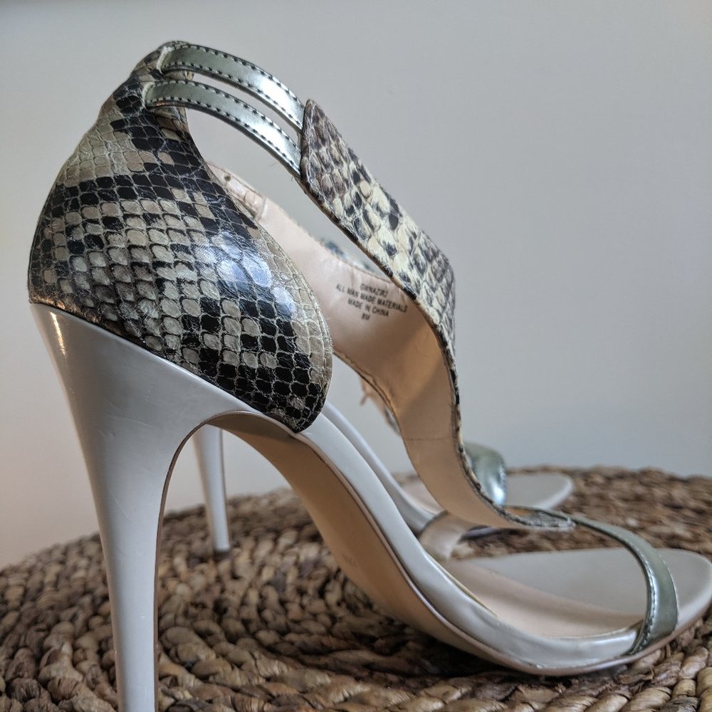 Guess Faux Python Heeled Sandals Sz8 - Picture 5 of 10